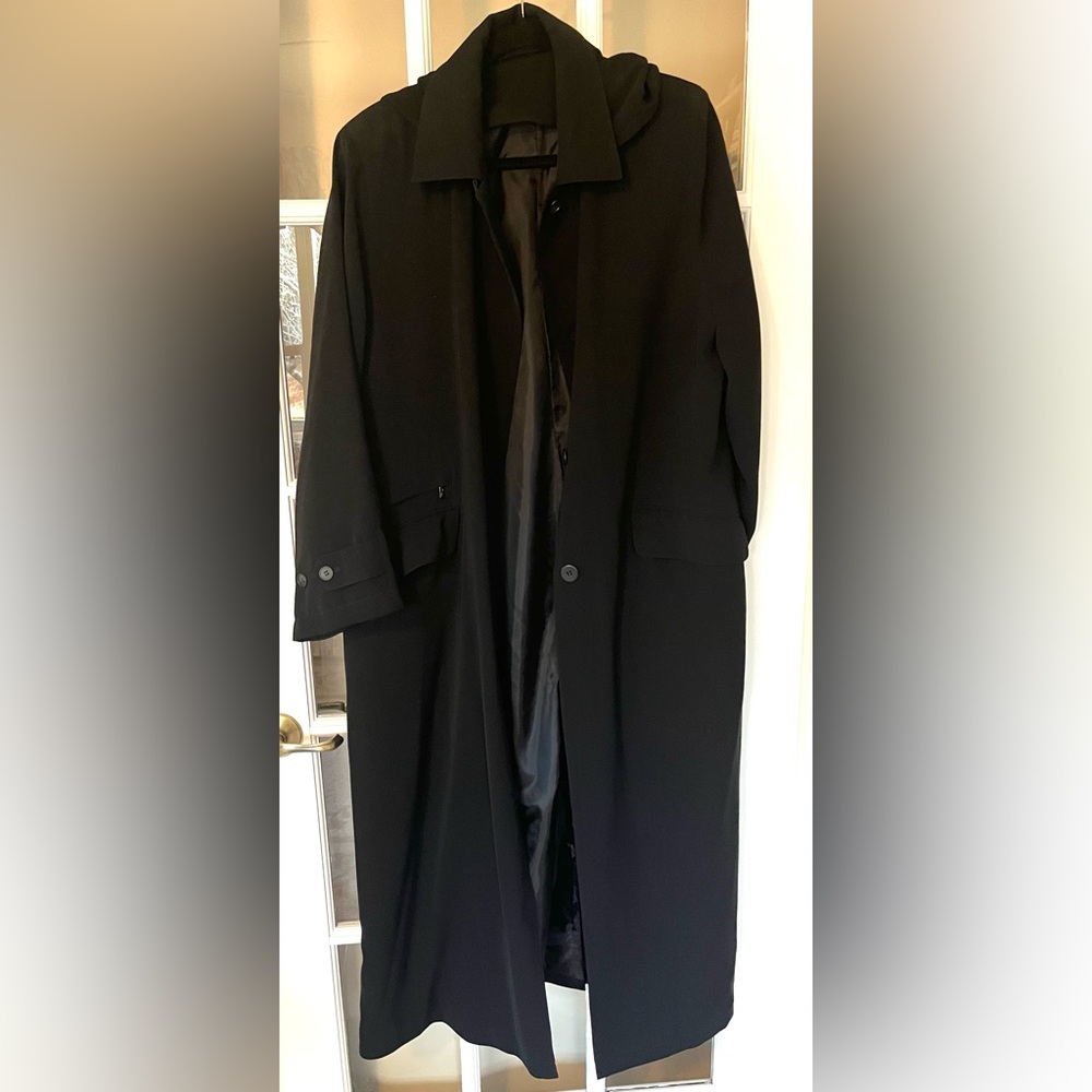 Classic Floor-Length Black Overcoat - XL - Picture 3 of 5